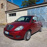 Lancia Ypsilon 1.2 Argento