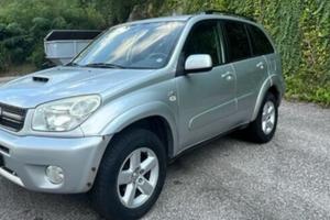 Toyota RAV 4 RAV4.com 2.0 Tdi D-4D cat 5 porte NEO