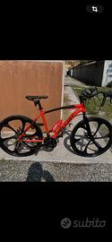 bicicletta da corsa gravel