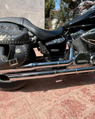 Honda Shadow 750 Black Spirit