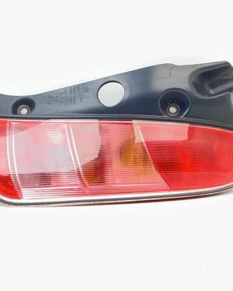 STOP FANALE POSTERIORE DESTRO LANCIA Ypsilon 2° S