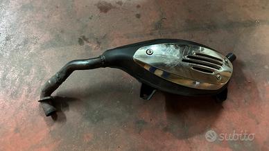 Vespa 200 granturismo marmitta e cassetto