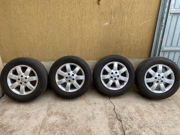 Cerchi lega con pneumatici 225/65 R17 V XL