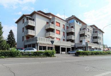 4 LOCALI A BAGNOLO IN PIANO