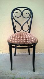 Sedia marcata Thonet nr 4 del 1861-1865 