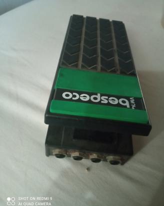 Pedale chitarra volume bespeco