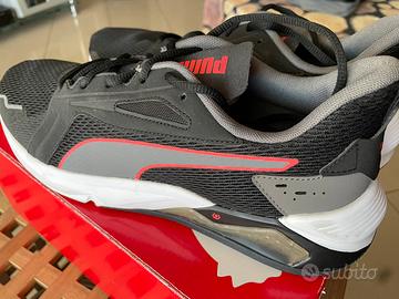 Scarpe sportive indoor Puma mis. 44,5