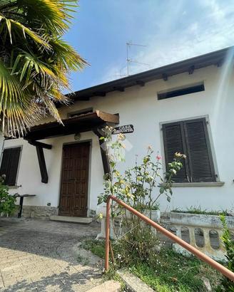 VILLA SINGOLA A SORISOLE