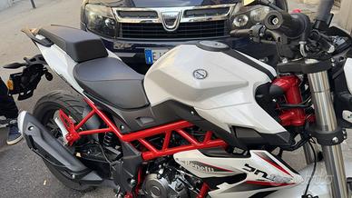 Benelli BN 125