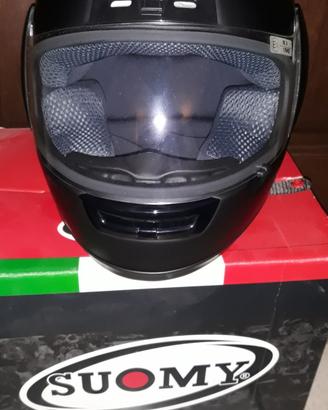 Casco suomy