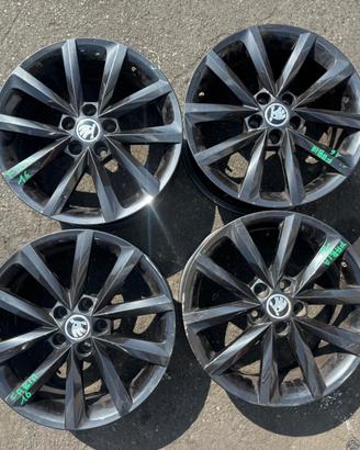 CERCHI SKODA FABIA IN LEGA 16 ORIGINALE NERO