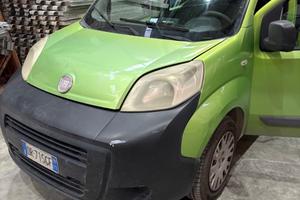 Auto in perfette condizioni.