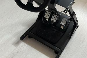 Supporto Volante e Pedaliera Sim Racing