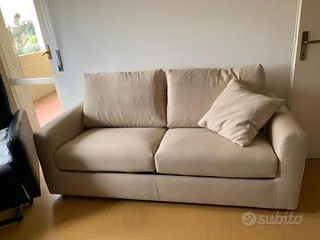 Divano letto Cusignano, come nuovo e in garanzia