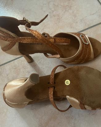 Scarpe da latino americano