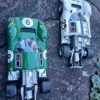 n.2 Ferrari 330 P4 senza cofani motore 1/18