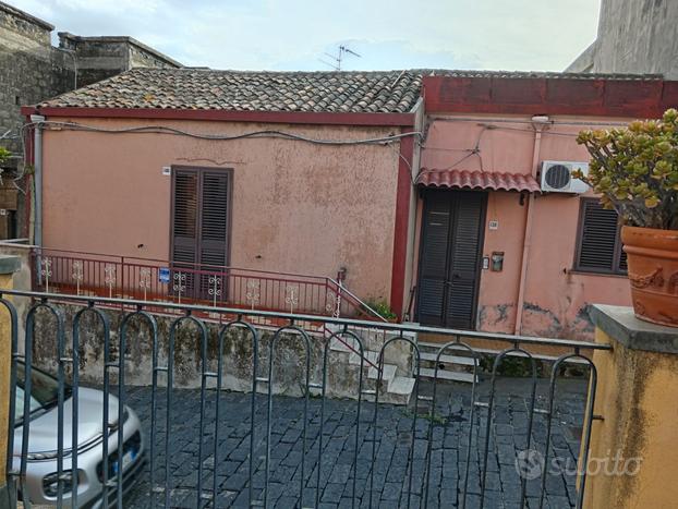 Casa singola a pochi passi dal mare di Pozzillo