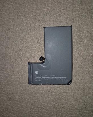 Batteria iphone 14 Pro 79%