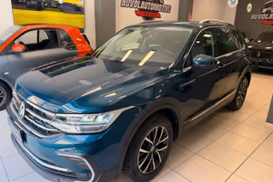 Volkswagen Tiguan 2.0 TDI 150 CV SCR DSG Elegance 