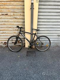 MTB Rockrider 5.0 26” – B’Twin Decathlon – 80€