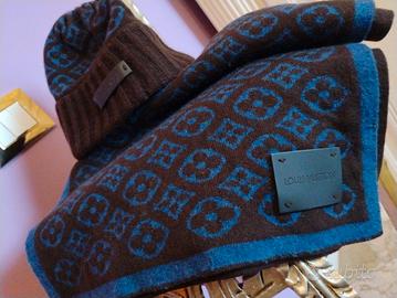 Sciarpa e Cappello Louis Vuitton 