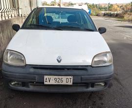 RENAULT Clio - 1997