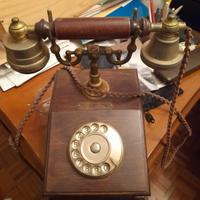 telefono a disco d'epoca