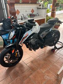 Ktm Duke 790 2024
