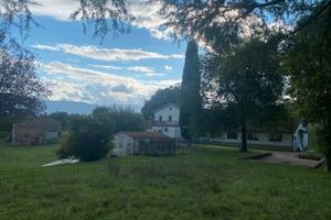 Rustico/casale con corte