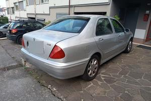 lancia lybra 2.4