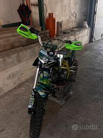 PIT BIKE ZTECH 125.