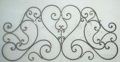 Testiere in ferro piene forgiate e battute a mano