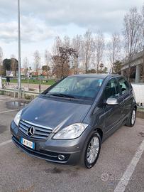 MERCEDE A 180 CDI ELEGANCE 10/2011