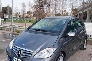 MERCEDE A 180 CDI ELEGANCE 10/2011