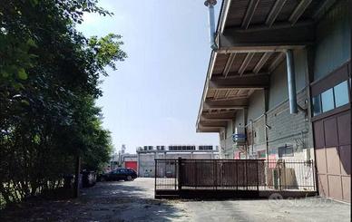 Capannone a Gaglianico, 1 locali