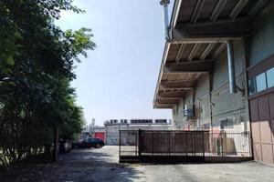 Capannone a Gaglianico, 1 locali