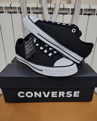 scarpe nuove Converse numero 43