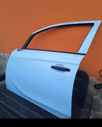Sportello Anteriore sx Opel corsa E