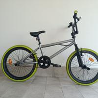 Bici bmx wipe decathlon