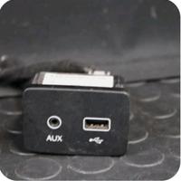 Presa AUX E USB Fiat Tipo