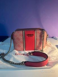 Borsa GUESS tracolla rosa