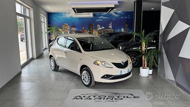 Lancia Ypsilon 0.9 TwinAir 85 CV 5 porte Metano Ec