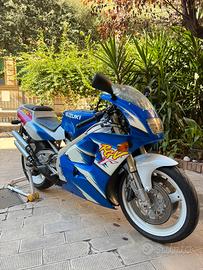 Suzuki RGV 250 VJ22