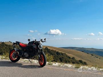 Ducati Monster 937