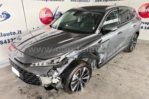 Mg HS 15 Hybrid + Luxury Auto