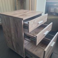 cassettiera per cameretta/studio