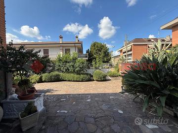 Villa singola Castel Gandolfo [813VRG]