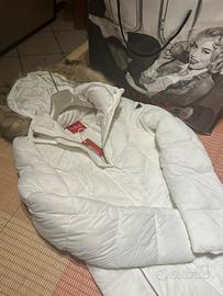 Puumino nuovo Guess donna con cartellino