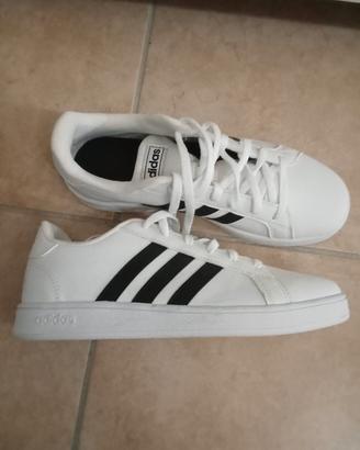 Adidas 36,5 mai usate