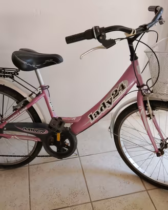 bicicletta da ragazzina 